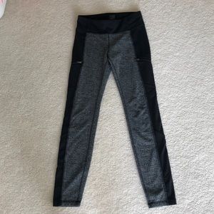 Athleta Girl Texture Zip Around Tight